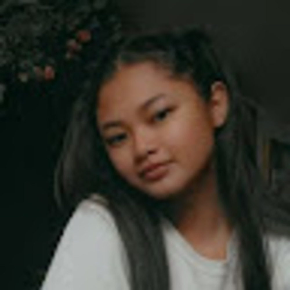 Meet your Posher, Mariel